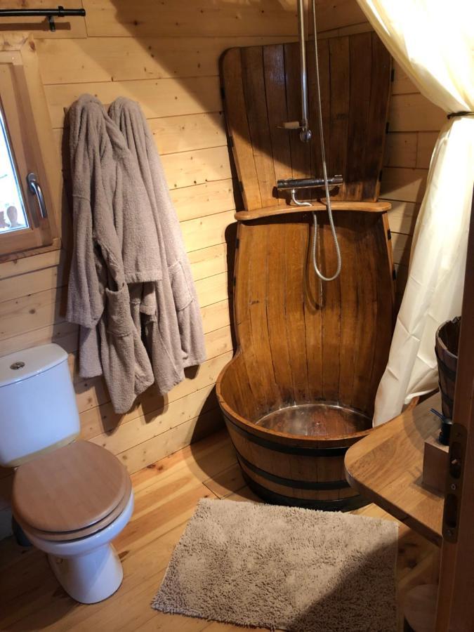 La Cabane A L'Oree Des Bornes 埃维尔 外观 照片